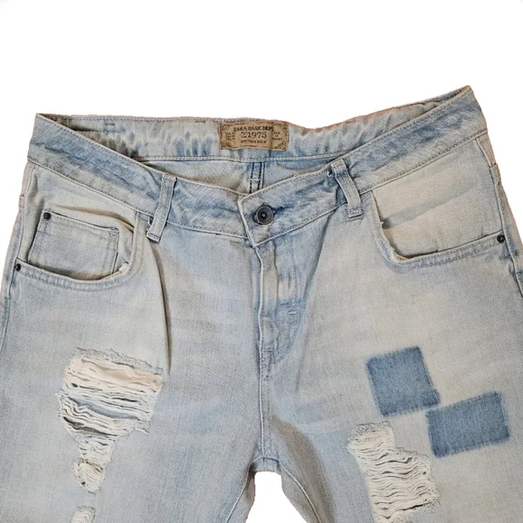 Zara Distressed Jeans for women-Size 6 - Picture 7 of 17